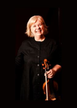 2024 SMS 6 Flinders Quartet Elizabeth Sellars Bio 250x350px